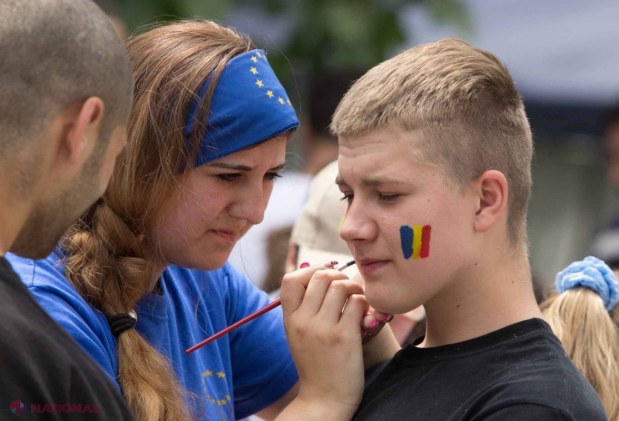REPORTAJ FOTO // Ziua Europei la Chișinău!