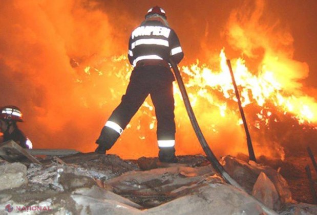 Salvatorii au găsit fetița de patru ani DISPĂRUTĂ în urma EXPLOZIEI unei case din raionul Fălești: Copila a MURIT sub dărâmături