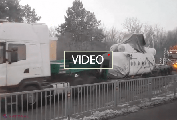 VIDEO // Cel puțin patru ELICOPTERE, transportate în R. Moldova din România: „Cred că-s aparate de RĂZBOI”. Ce spun Ministerul Apărării și Serviciul Vamal