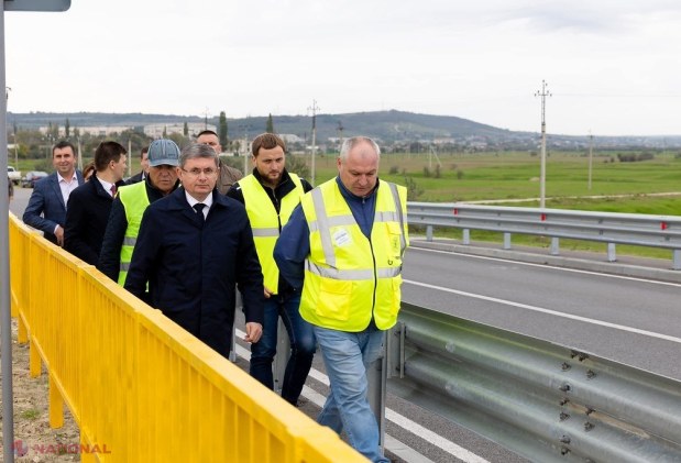 FOTO // Haine pentru copii „Made in Moldova”, vândute într-un magazin din Italia. Afacerea a fost inițiată acum 20 de ani într-un mic atelier din Sadaclia, iar acum acolo lucrează peste 130 de de angajați