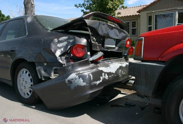 Milioane de lei, obținuți din accidente rutiere aranjate