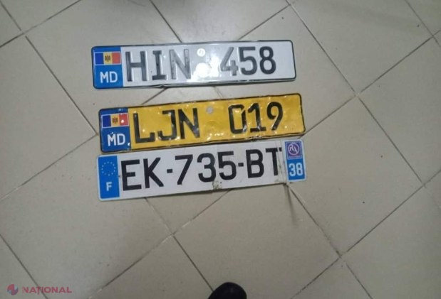 Ploile puternice de sâmbătă au lăsat numeroase mașini fără plăcuțele cu numere de înmatriculare: De unde le pot ridica șoferii