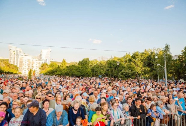 FOTO // Concert grandios organizat de Ilan Șor. Lev Leșcenco și Iosif Kobzon au felicitat publicul cu prilejul „Zilei Victoriei”