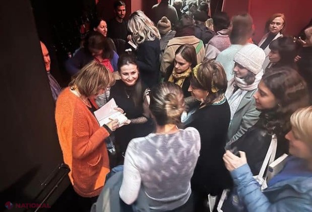 GALERIE FOTO // Proiecțiile de la „Astra Film Chișinău” au fost sold-out, iar câteva mii de oameni s-au bucurat de o adevărată sărbătoare a culturii, libertății și adevărului. Cel mai așteptata moment a fost întâlnirea cu poeta Ana Blandiana