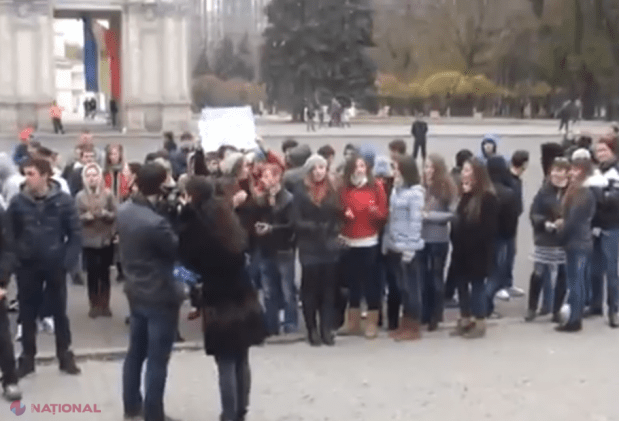 Cum comentează Ministerul Educației protestul elevilor care vor să fie lăsați să copieze la BAC