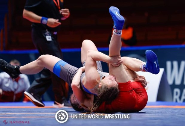 FOTO // Cea mai bună sportivă din R. Moldova în 2023 și-a adjudecat prima MEDALIE în 2024. Anastasia Nichita și-a zdrobit adversara cu 14-4
