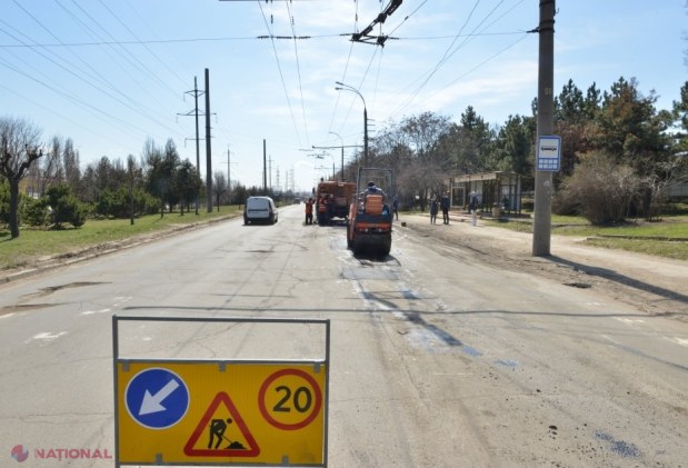 Ce străzi din Chișinău vor fi REPARATE astăzi