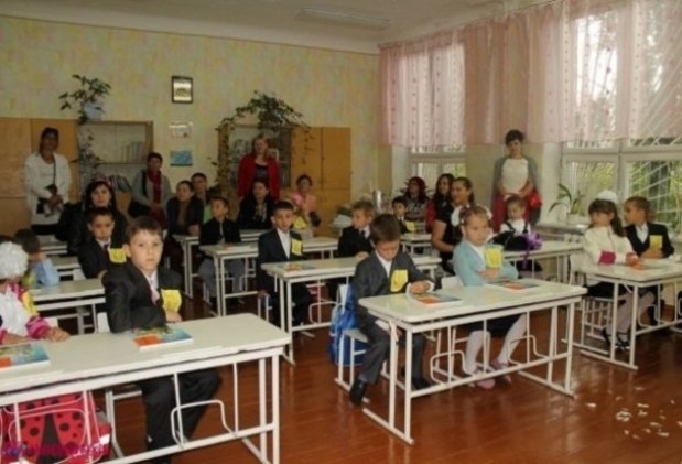 Salariile cadrelor didactice au fost majorate cu 8%. În buget au fost prevăzute 130 de milioane de lei
