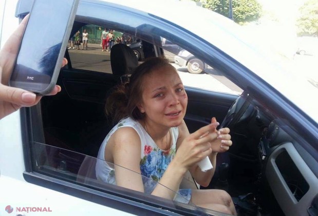Chișinău // A fost lovită de o mașină a poliției chiar pe trecerea de pietoni