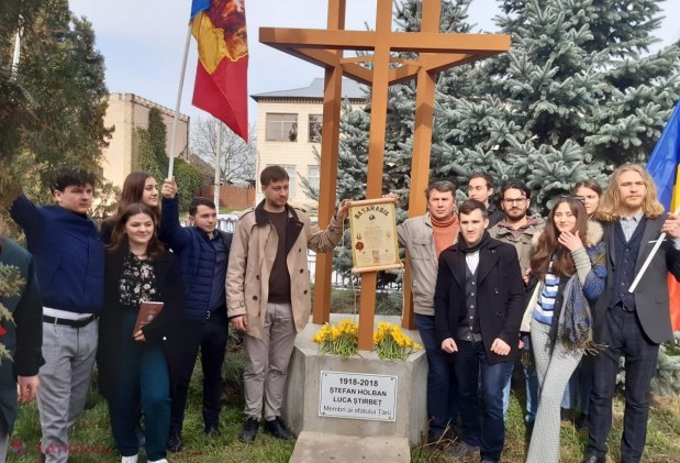 VIDEO, FOTO // Cărpineni a sărbătorit cu MÂNDRIE 105 ani de la Unirea Basarabiei cu România. Doi dintre DEPUTAȚII Sfatului Țării care au spus DA Unirii de la 1918 sunt originari din Cărpineni. „Noi spunem și astăzi DA UNIRII”