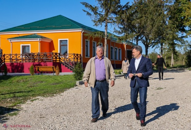 FOTO // Conacul „Russo” din comuna Cotova și-a recăpătat strălucirea de altădată, după ce a fost restaurat prin intermediul programului „Satul European”. „Restaurarea acestui obiectiv contribuie și la reconstruirea economiei locale”