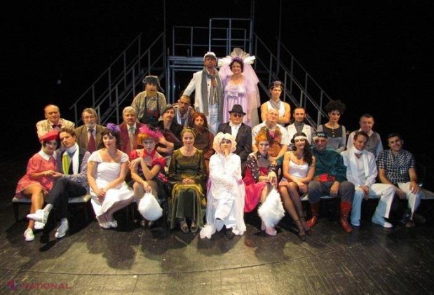 Turneu de TEATRU românesc, la București și Chișinău