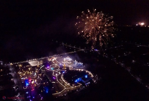 GALERIE FOTO // Mega-concert și show spectaculos cu focuri de artificii. Mii de moldoveni au sărbătorit Revelionul la Orhei!