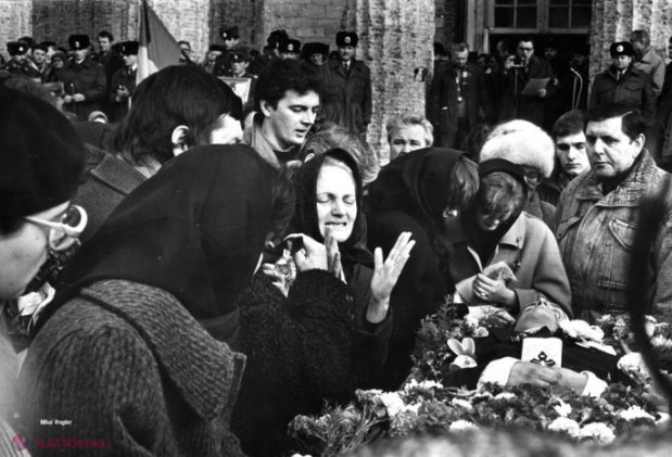Războiul de pe Nistru, în imagini: Maestrul fotograf Mihai Vengher a vernisat o expoziție personală de fotografie despre evenimentele din 1992