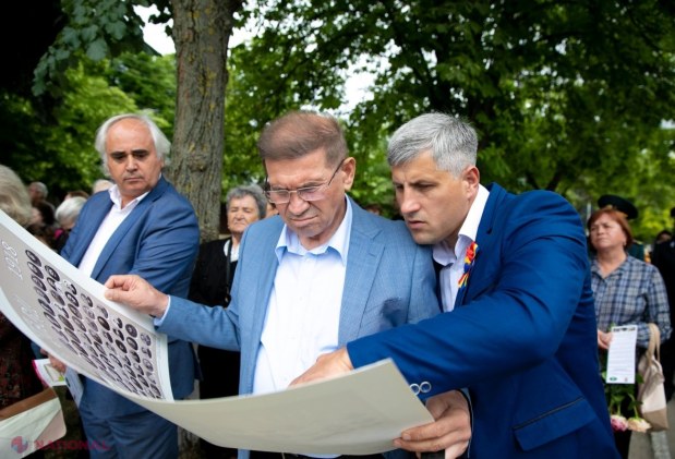 GALERIE FOTO // La Sângerei a fost inaugurat un monument în memoria victimelor DEPORTĂRILOR regimului totalitar comunist de OCUPAȚIE