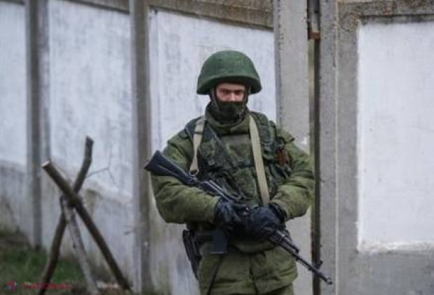 Militarii ruşi au început să ia CU ASALT UNITĂŢILE MILITARE ucraineşti din Crimeea