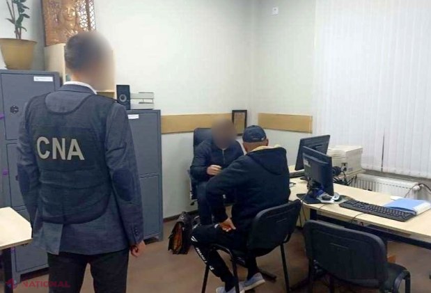 Un polițist a REFUZAT o mită de 1 000 de euro, pentru a soluționa favorabil dosarul unui traficant de droguri