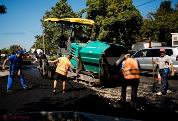 FOTO // Aflat în afara R. Moldova, Ilan Șor continuă reparația drumurilor din Orhei: „Chiar dacă unii au spus că după parlamentare nu vom face nimic, noi continuăm planul nostru și realizăm angajamentele noastre”