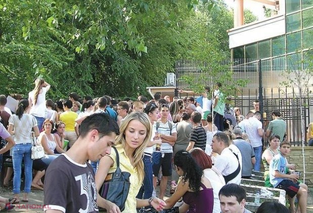 Lista tinerilor din R. Moldova care vor studia la universitățile din România a fost făcută publică!