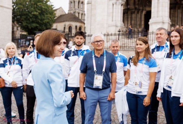 VIDEO, FOTO // „Hai, MOLDOVA”! Maia Sandu s-a întâlnit la Paris cu cei 26 de sportivi, care vor reprezenta R. Moldova la Jocurile Olimpice de vară 2024