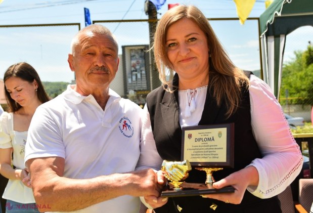FOTO // Turneul internațional de lupte libere „Cupa Călărași – Invită Constantin Cobîlean” a reunit peste 280 de atleți din opt țări: „Nu-mi imaginez viața fără lupte, fără discipolii mei, fără preocupările zilnice pe care le am în acest domeniu”