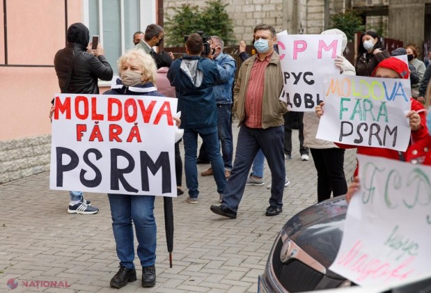 VIDEO, FOTO // Ample ACȚIUNI DE PROTEST în toate raioanele R. Moldova. Cetățenii R. Moldova, susținuți de Partidul „ȘOR”, i-au cerut lui Dodon să demisioneze: „Guvernare este mai periculoasă decât COVID-19”