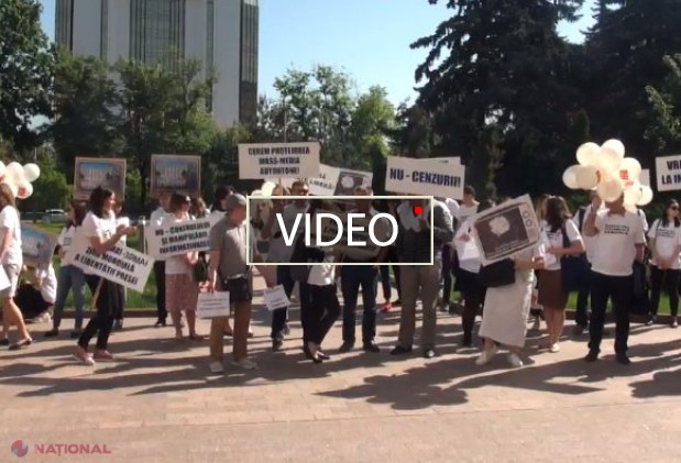 VIDEO // Marș al jurnaliștilor din R. Moldova, de Ziua Mondială a Libertății Presei
