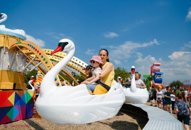 FOTO // Peste jumătate de MILION de oameni au vizitat vara „Orheiland”, parc construit la inițiativa lui Ilan Șor. Sezonul estival la cel mai mare parc de distracții din R. Moldova continuă, cu respectarea măsurilor anti-COVID-19