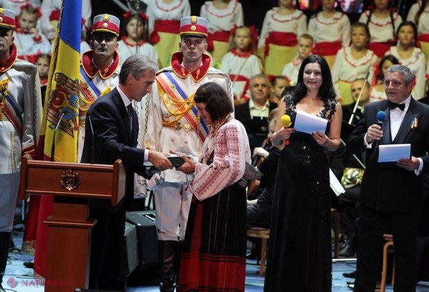 FOTO // Premiile Naționale au ajuns la laureați