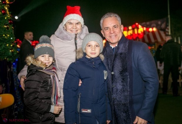 FOTO // Liderul PD și-a petrecut noaptea dintre ani la Nisporeni: „A fost o noapte minunată și o atmosferă cu adevărat specială la Revelionul nostru din Nisporeni”