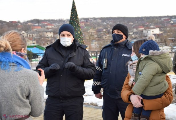 FOTO // Spirite încinse la Orhei, unde zece de polițiști au împânzit „OrheiLand”. Guvernarea este acuzată că a „luat sub asediu” parcul de distracții: „Aceasta este o bătaie de joc, Poliția a alungat copiii din parc”