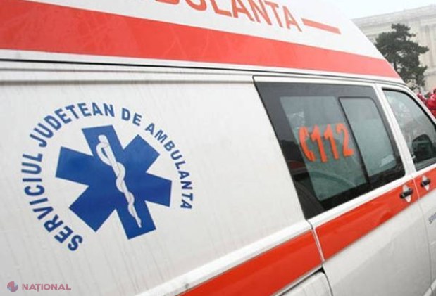 Chișinău // Bătută de un COLEG la școală? 
