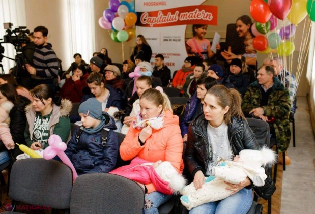 FOTO // Proiectul „Capital Matern” continuă: încă 11 familii din Jora de Mijloc au beneficiat de indemnizații de 7 000 și 10 000 mii de lei