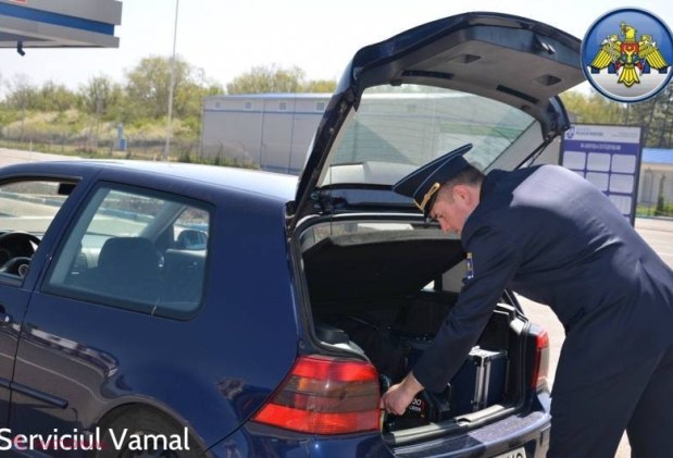 CĂLĂTORII // Ce ai voie să duci și să aduci din și în R. Moldova FĂRĂ a plăti taxe vamale