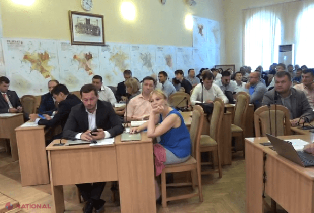 CMC a APROBAT decizia de organizare a referendumului pentru DEMITEREA lui Dorin Chirtoacă