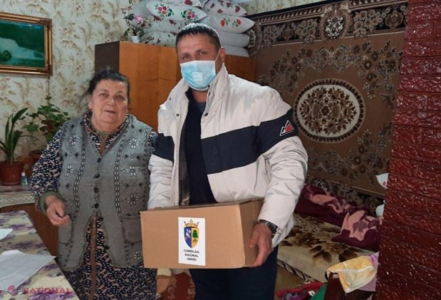 FOTO // Peste 8 000 de pensionari din Orhei au primit DARURI de la echipa lui Ilan Șor, cu ocazia sărbătorilor de iarnă