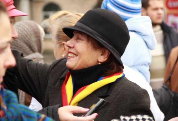 REPORTAJ FOTO // Cum este SĂRBĂTORITĂ Ziua Națională a României la Chișinău
