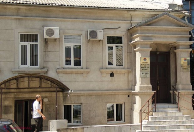 Uniunea Avocaților vrea un sediu mai mare. Ministerul Culturii INTERZICE demolarea actualei clădiri care este monument de stat