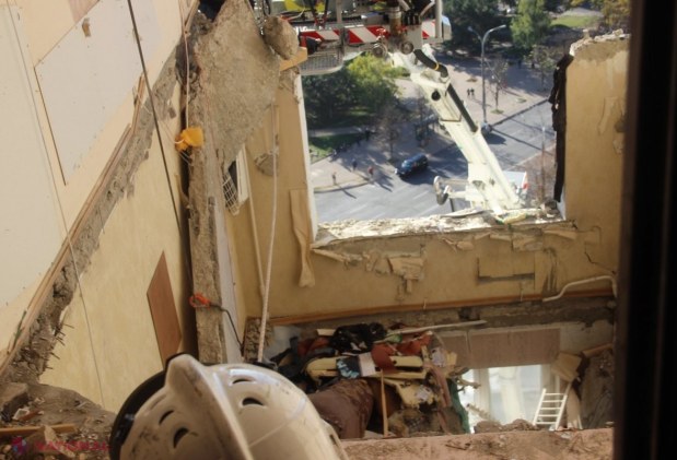 Patru persoane internate în spital după explozia de sâmbătă: Proprietara apartamentului în care s-a produs deflagrația, în stare GRAVĂ