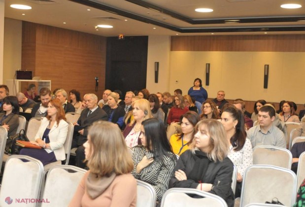 DOC // REZOLUȚIA adoptată la Formul Mass-Media 2017: Jurnaliștii sunt îndemnați să se OPUNĂ controlului politic