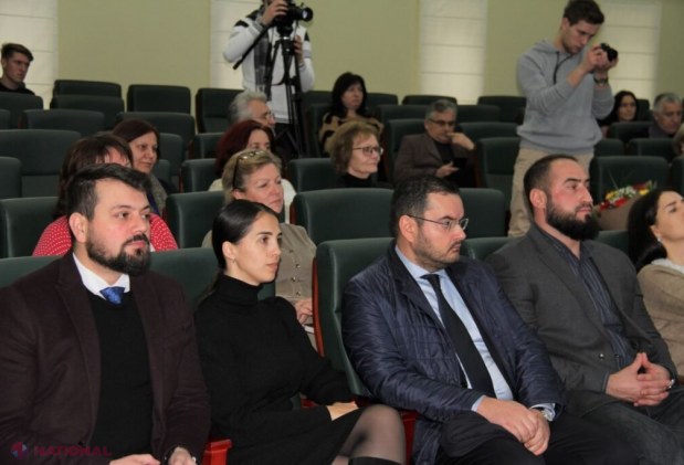 FOTO // Secretarul de stat al DRRM, Adrian Dupu, Doctor Honoris Causa al Universității de Stat din Moldova: „Ați lăsat o moștenire valoroasă tinerei generații USM-iste, lucru pentru care nu putem decât să vă fim profund recunoscători”