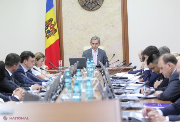 Ședință cu LACRIMI la Guvern