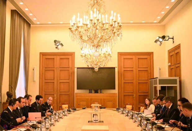 R. Moldova și Franța își vor intensifica cooperare bilaterală în domeniul APĂRĂRII. Miniștrii Nicu Popescu și Anatolie Nosatîi au programate mai multe întâlniri la Paris