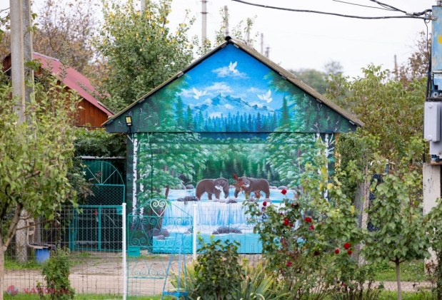 FOTO // Haine pentru copii „Made in Moldova”, vândute într-un magazin din Italia. Afacerea a fost inițiată acum 20 de ani într-un mic atelier din Sadaclia, iar acum acolo lucrează peste 130 de de angajați