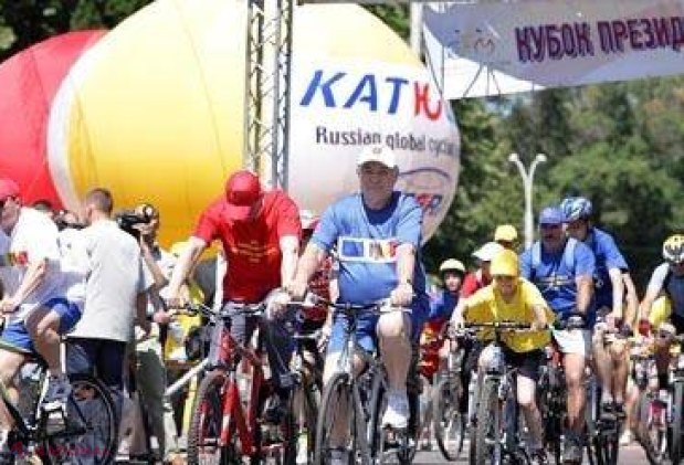 Ministrul Țâcu i-a aplicat o LOVITURĂ dură fostului președinte VORONIN