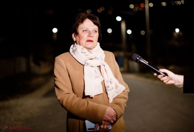 FOTO // Partidul „ȘOR” a instalat sistem de ILUMINARE stradală încă într-o localitate din R. Moldova. „Suntem echipa și oamenii faptelor și promisiunilor ÎNDEPLINITE”