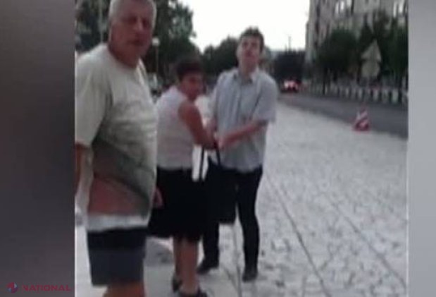 Tatăl şi amanta, bătuţi în plină stradă de fiu. Martorii s-au amuzat copios  