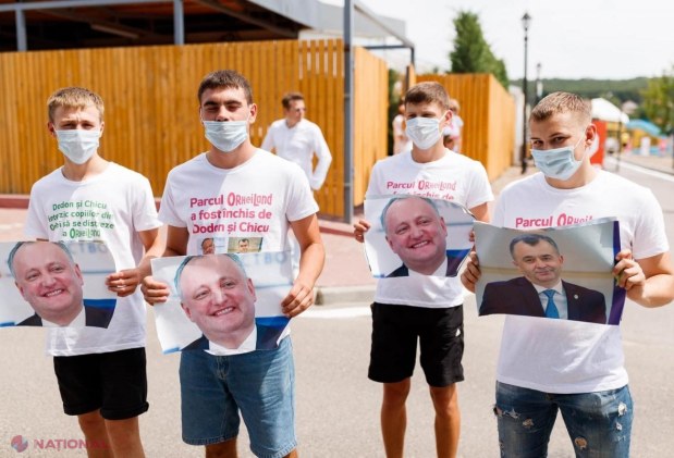 FOTO // Flashmob inedit la „OrheiLand”: Dodon și Chicu, în rol de „PAZNICI” la intrarea în parcul de distracții: „Este rușinos că regimul Dodon, prin intermediul poliției, amenință și luptă cu proprii cetățeni”
