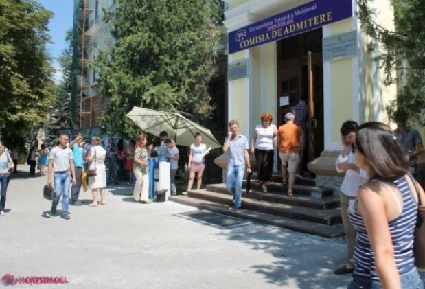 CRIZĂ de studenți la universități: Cel mai MIC număr din ultimii 20 de ani