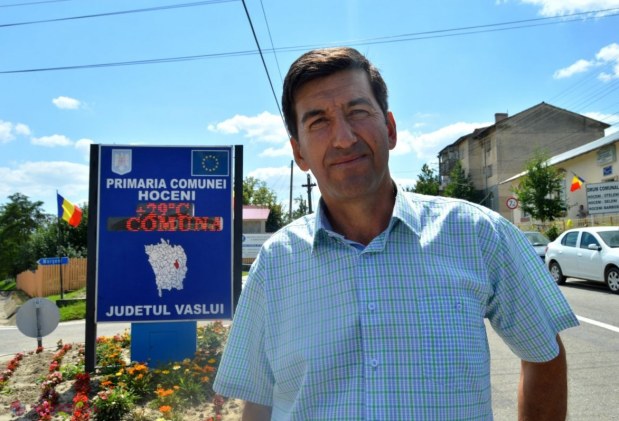 Nu e Germania, ci o comună din România! Iată cum a reușit un primar să transforme o localitate din cel mai sărac județ al Moldovei de dincolo de Prut